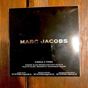 Marc jacobs seamless glow all in one  omega x three NWT